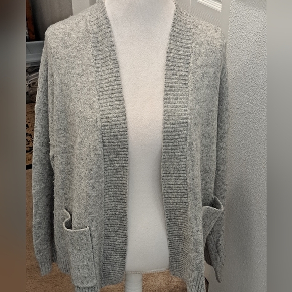 COPY - Gap Women's Open Front Cardigan   Size M - Picture 1 of 7